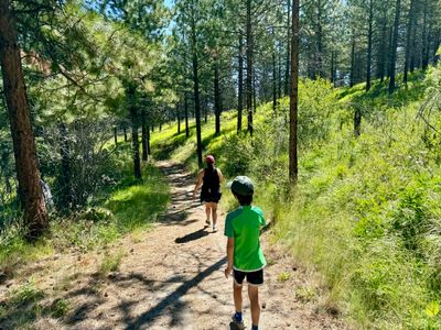 Upper Ridge View trail